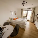 Come4stay - Spitalhof - Modern - Wlan - Kueche - Parkplatz - Smarttv Mit By Interhome Passau